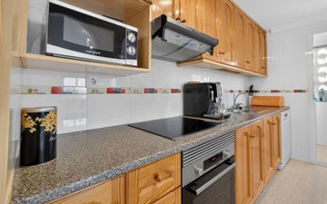 Property slide 10