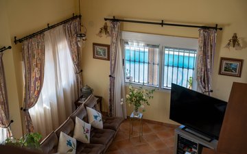 Property slide 14