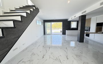 Property slide 5