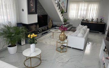 Property slide 5