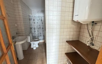 Property slide 24