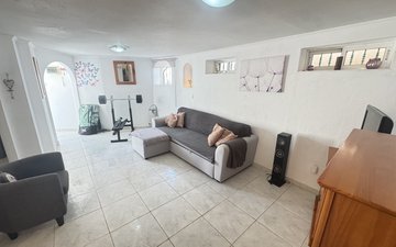 Property slide 19