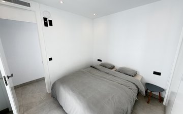 Property slide 20