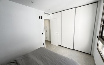 Property slide 25