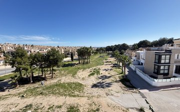 Property slide 31