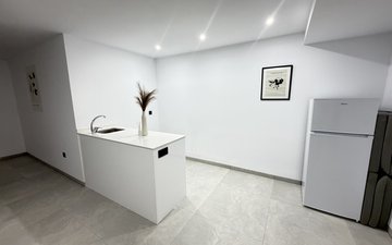 Property slide 39