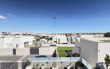 Property slide 31