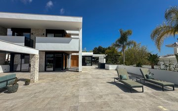 Property slide 8