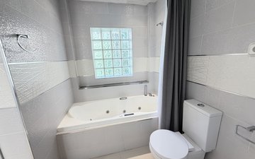 Property slide 25