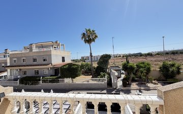 Property slide 21