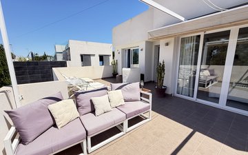 Property slide 22