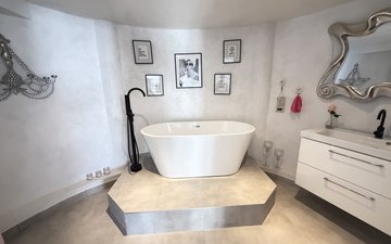 Property slide 23