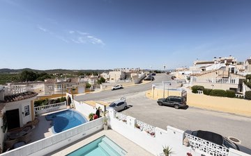 Property slide 28