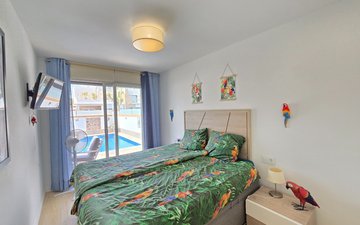 Property slide 18