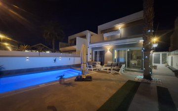 Property slide 36