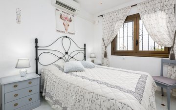 Property slide 34