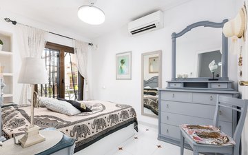 Property slide 31