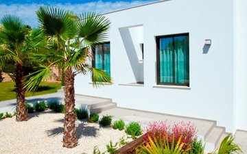 Property slide 7