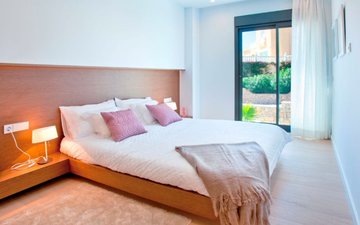Property slide 14