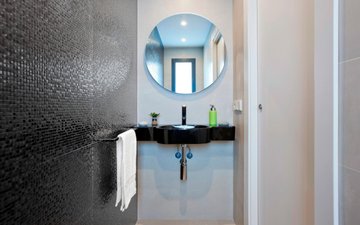 Property slide 16