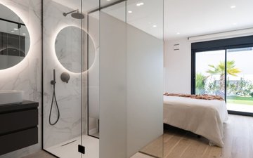 Property slide 10