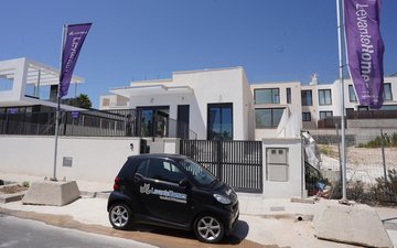 Property slide 18