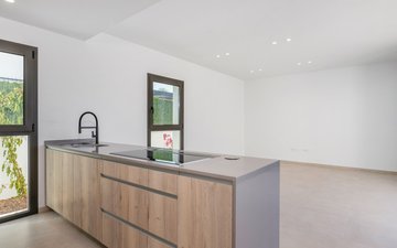 Property slide 24