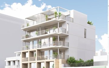 Property slide 10