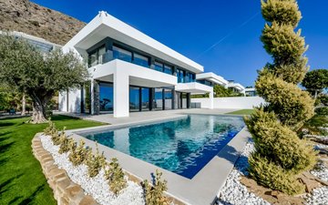 Property slide 31