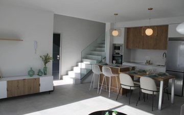 Property slide 10