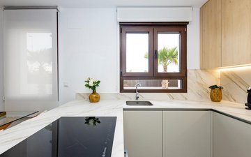 Property slide 32
