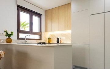 Property slide 35