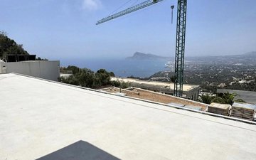 Property slide 17