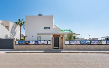 Property slide 19