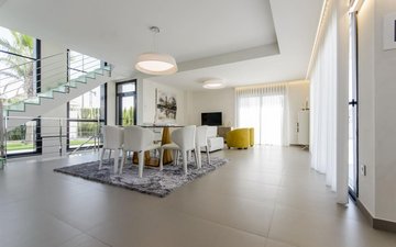 Property slide 10