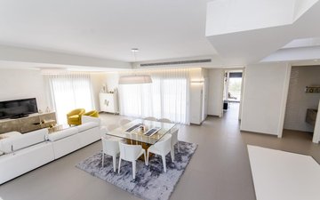 Property slide 16
