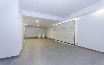 Property slide 28