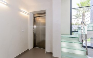 Property slide 31