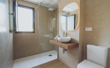 Property slide 17