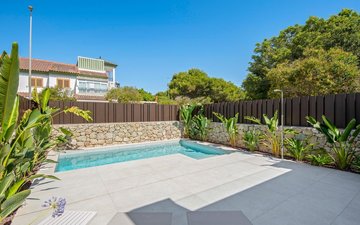 Property slide 21