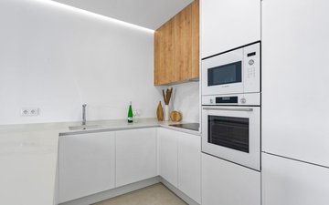 Property slide 22