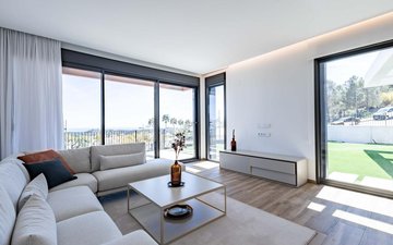 Property slide 19