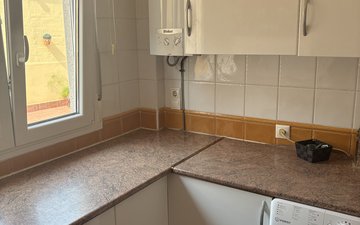 Property slide 21