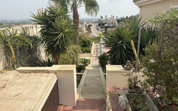 Property slide 10