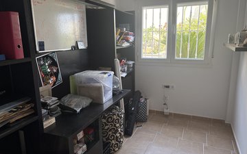 Property slide 40