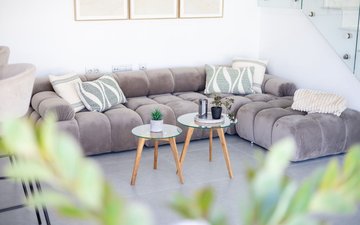 Property slide 14