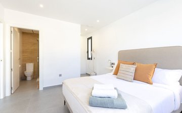 Property slide 21