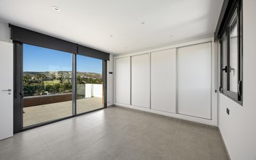 Property slide 21