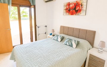 Property slide 10