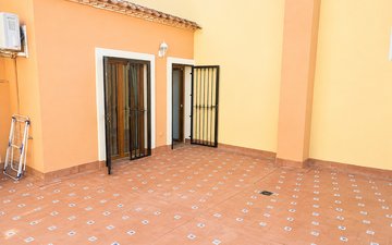 Property slide 19